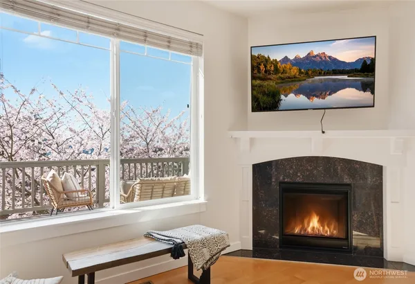$1,420,000 | 1757 9th Court Northeast, Issaquah, WA 98029