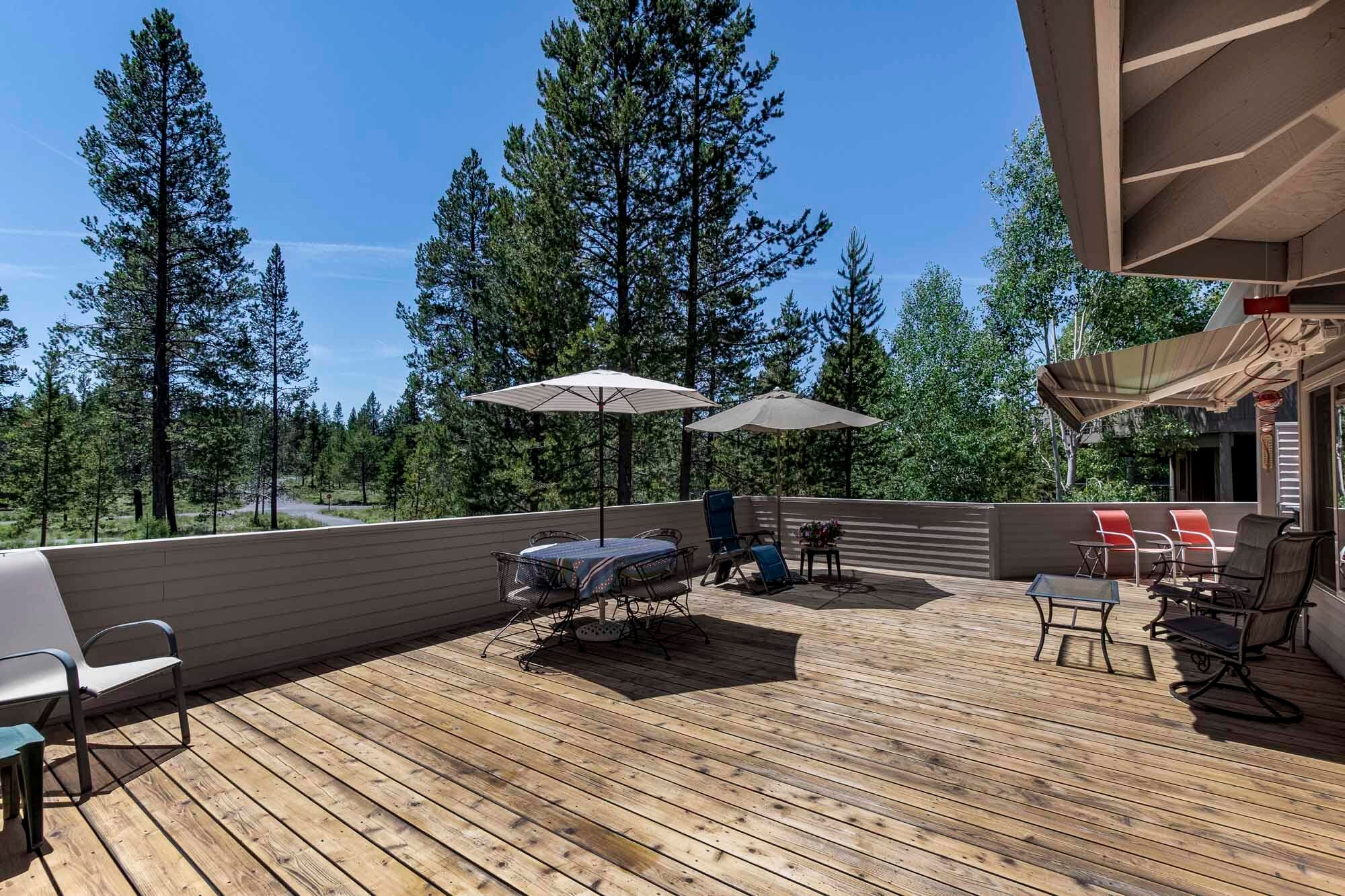 18187 Oregon Loop Sunriver, OR 97707 - Photo 32 of 37 Just.... WOW!
