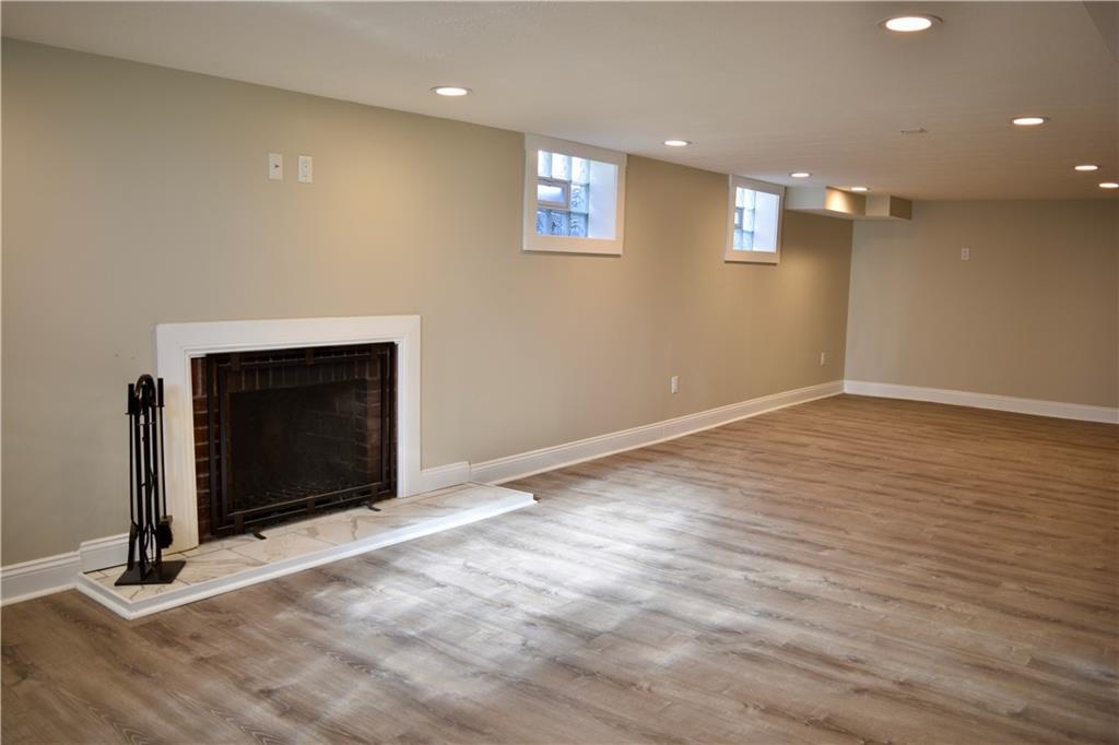 1015 Milton Road Castle Shannon, PA 15234 - Photo 18 of 25 Gallery Image 18