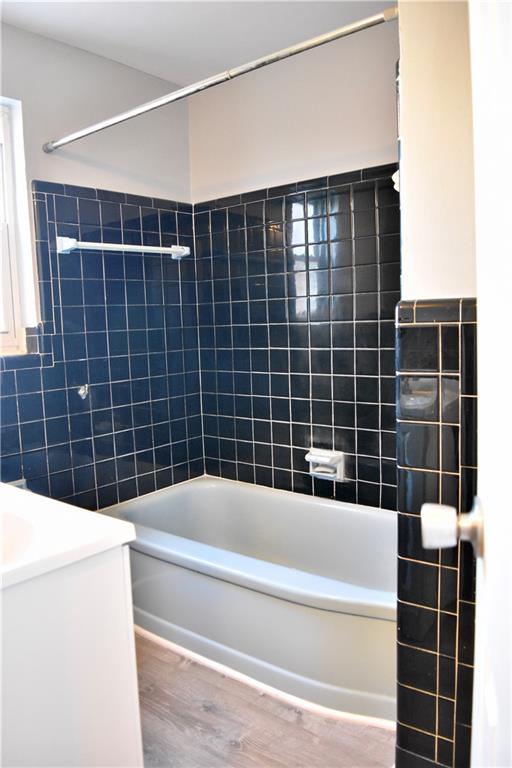 1015 Milton Road Castle Shannon, PA 15234 - Photo 10 of 25 Gallery Image 10