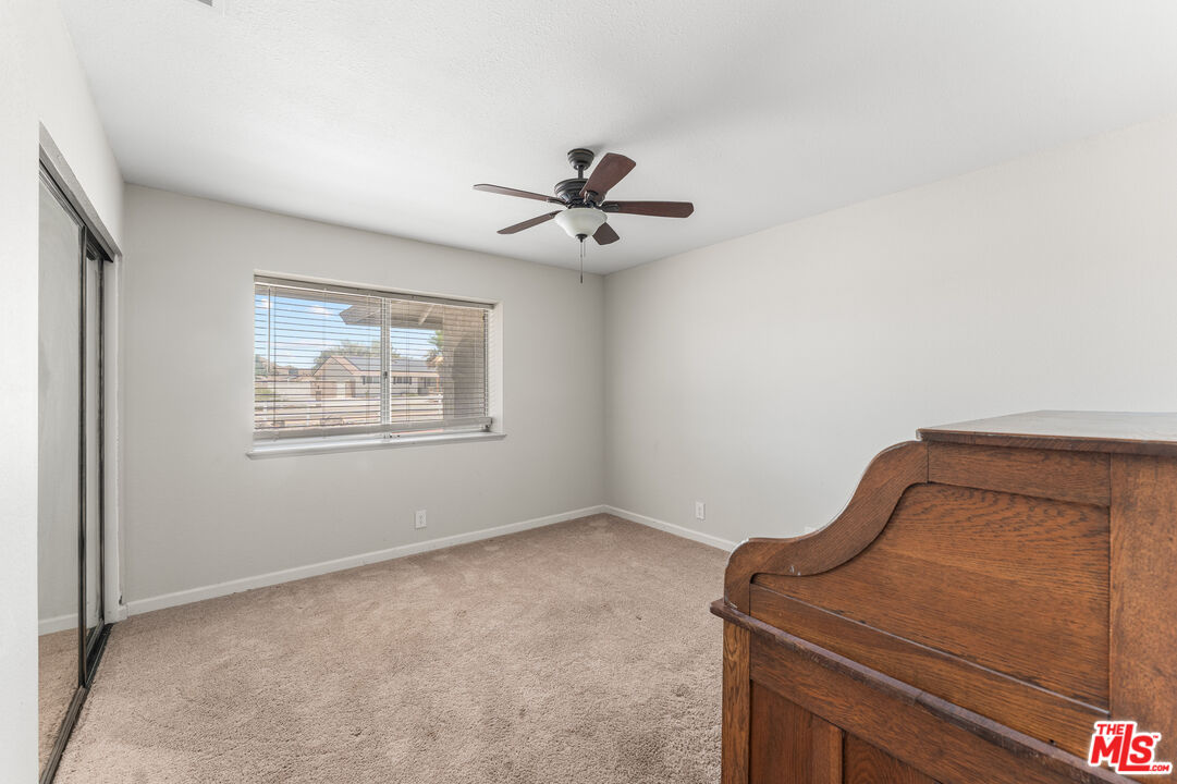 15361 Mondamon Road Apple Valley, CA 92307 - Photo 24 of 56
