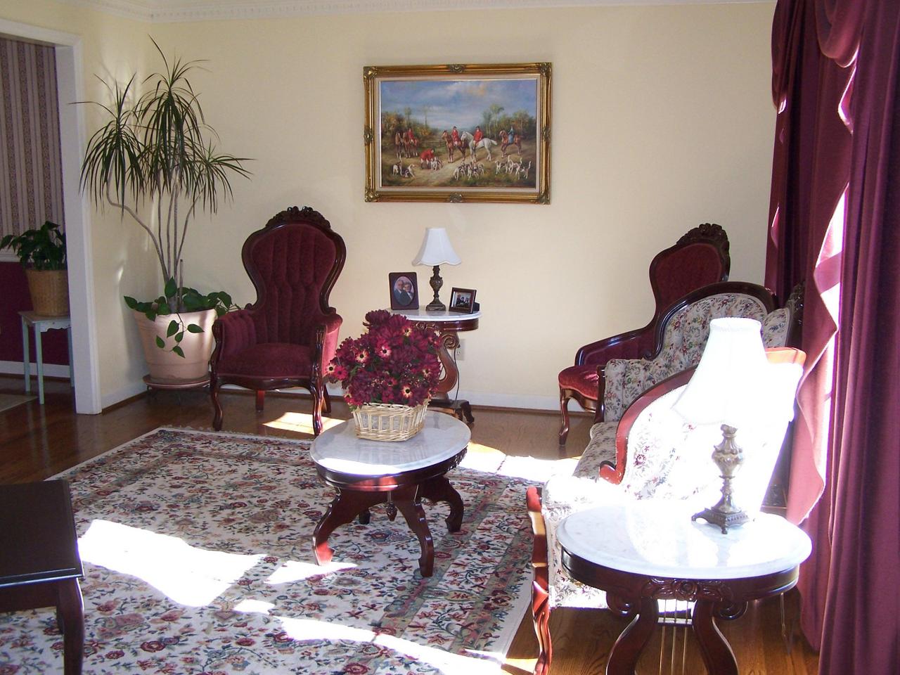 6242 Buckland Mill Road Roanoke, VA 24019 - Photo 2 of 16 Living Room