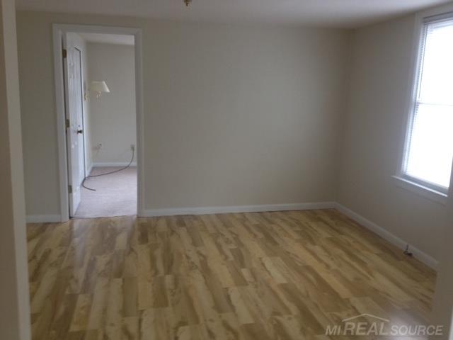 91 1/2 Muir Road Grosse Pointe, MI 48236 - Photo 10 of 23