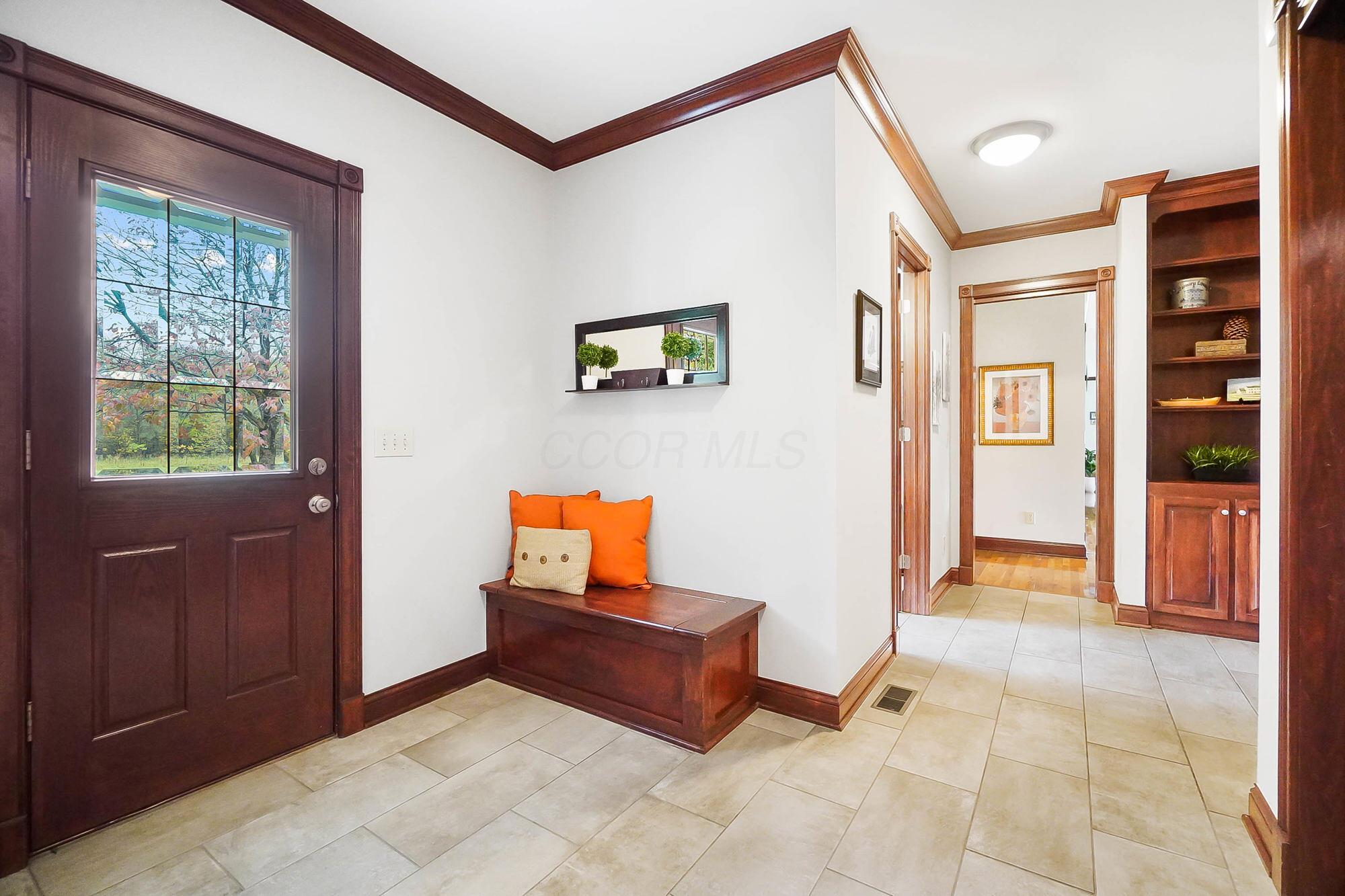 5582 Plantation Road Sunbury, OH 43074 - Photo 39 of 107 Mud Room
