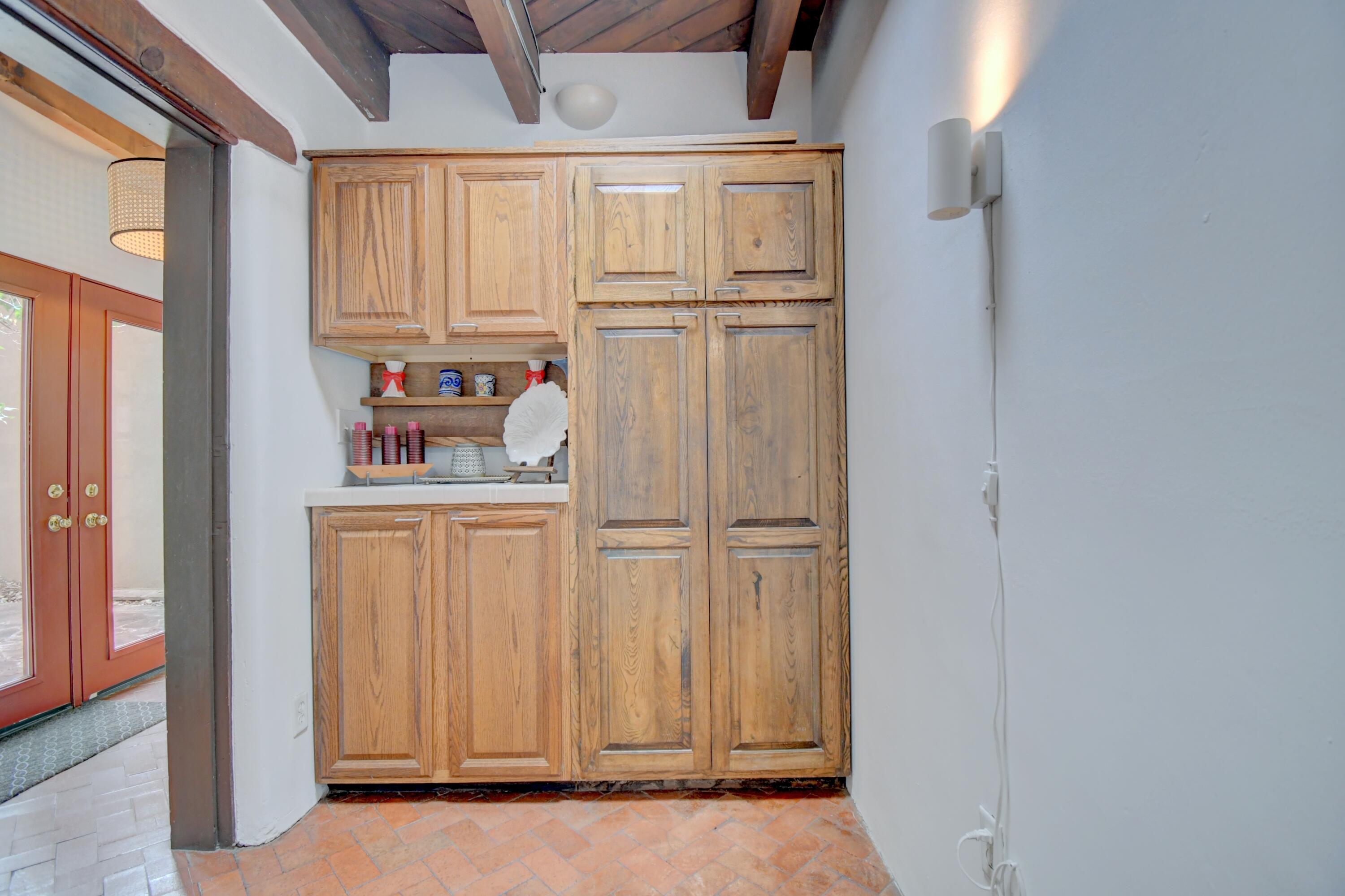 14018 Arcadia Road Northeast Albuquerque, NM 87123 - Photo 12 of 36 Gallery Image 12