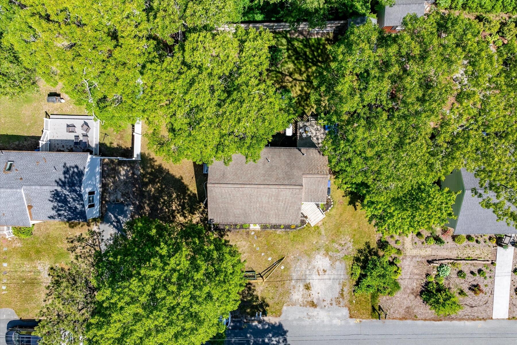 64 Handy Road Pocasset, MA 02559 - Photo 28 of 32 29-64 Handy Rd-3