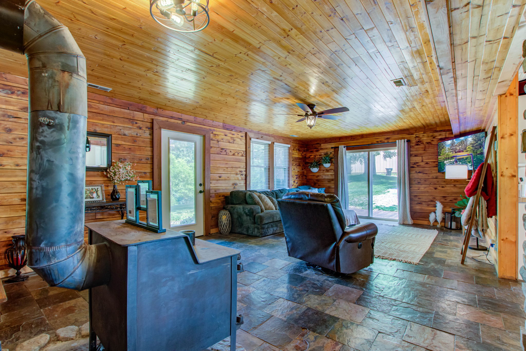 2710 South Cataract Road Spencer, IN 47460 - Photo 21 of 87 Gallery Image 21