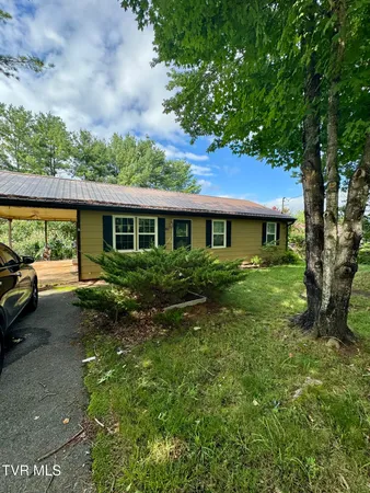 $1,600 | 1006 Idlewylde Circle, Unit 32, Johnson City, TN 37601