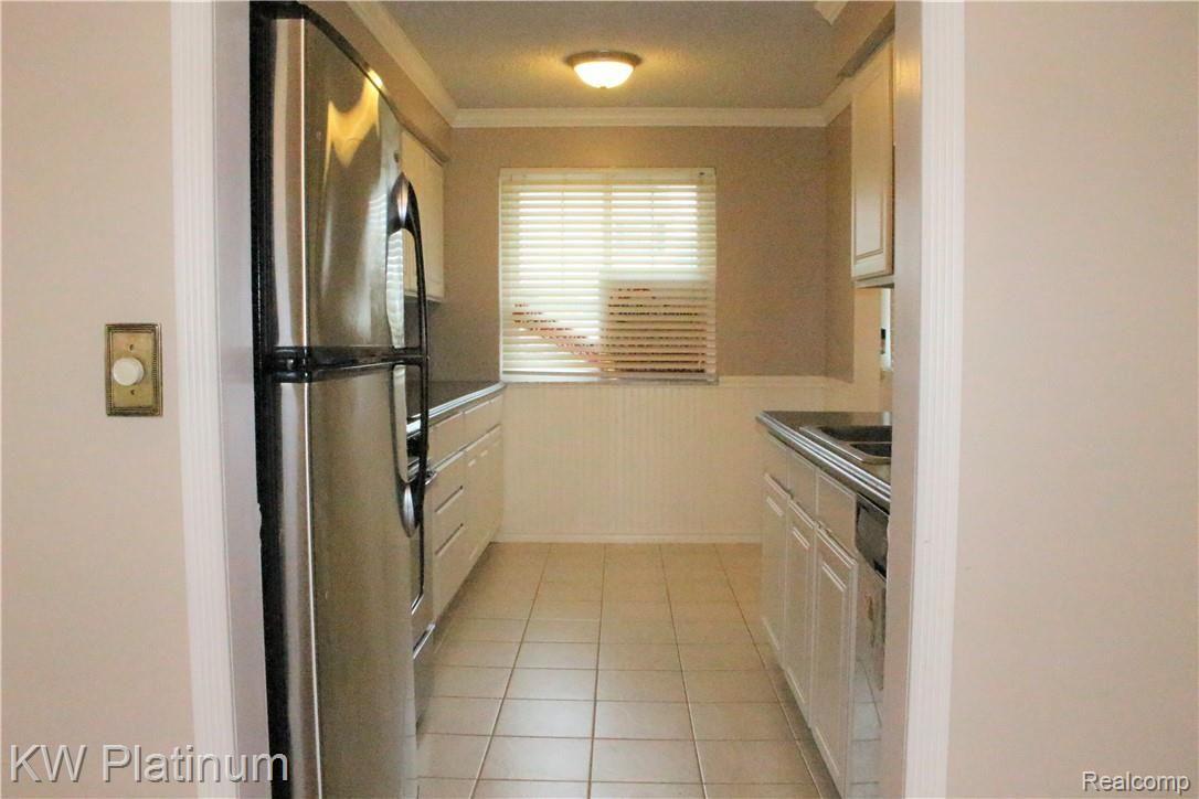 125 Cuttle Road, Unit E37 Marysville, MI 48040 - Photo 12 of 34 IMG_0616 updated.jpg