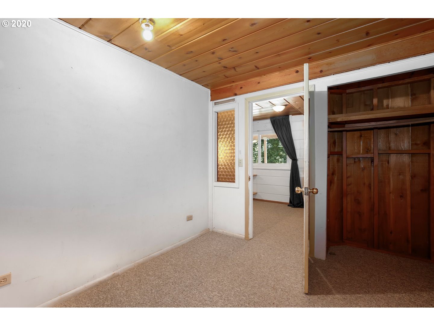10298 Southwest Lancaster Road Portland, OR 97219 - Photo 24 of 32 Gallery Image 24