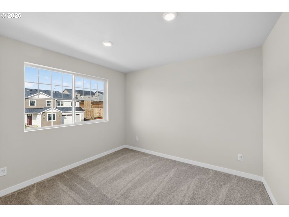 3668 Southwest 37th Street Gresham, OR 97080 - Photo 13 of 27