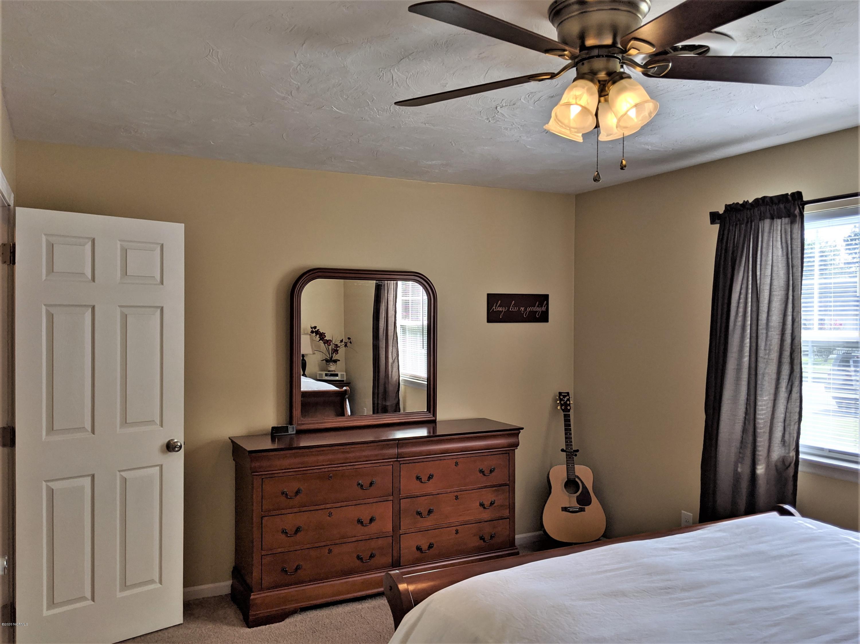 521 Cardinal Road Jacksonville, NC 28546 - Photo 28 of 35 Master Bedroom