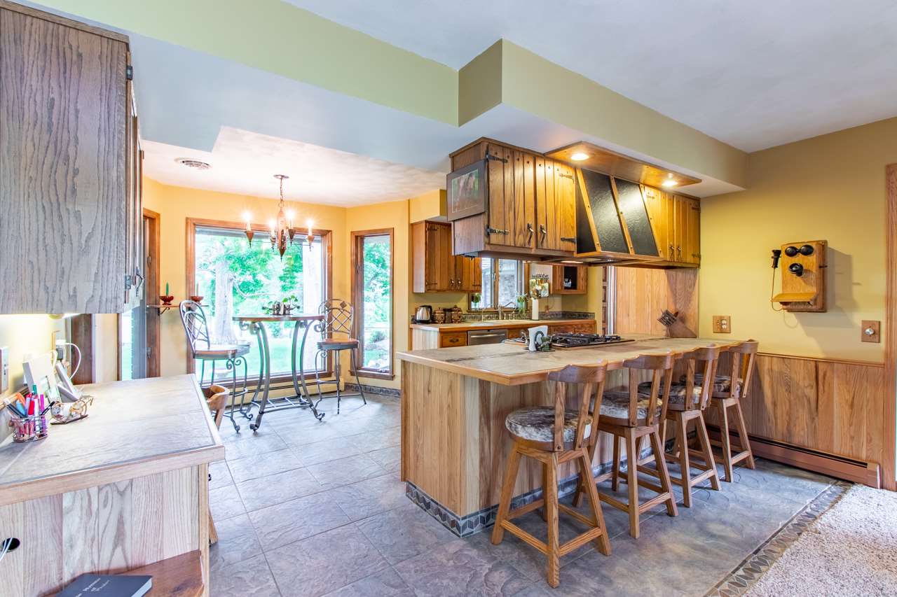 22272 Hirstein Road Morton, IL 61550 - Photo 12 of 36 Gallery Image 12