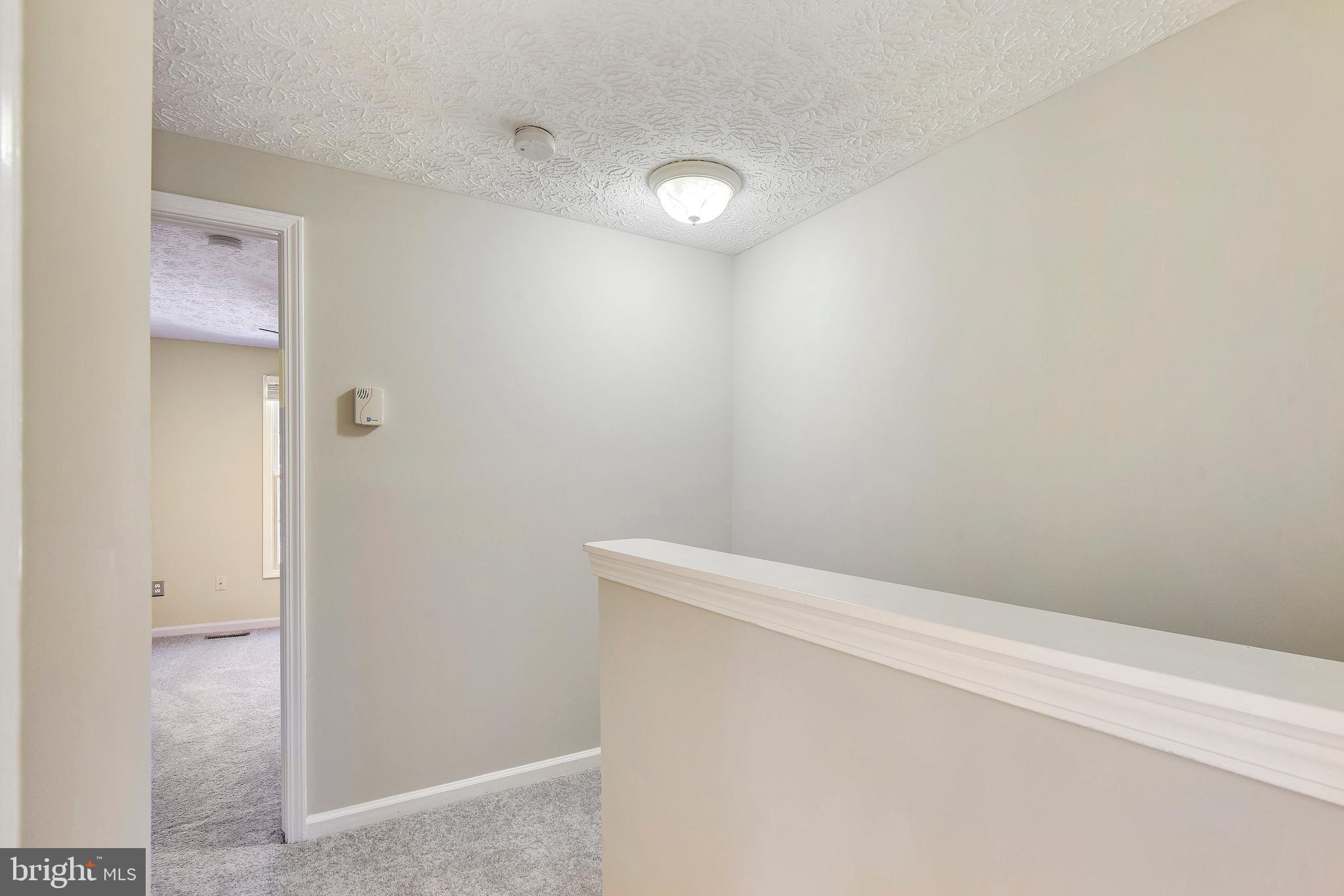 1531 Poplar Grove Drive Reston, VA 20194 - Photo 19 of 36