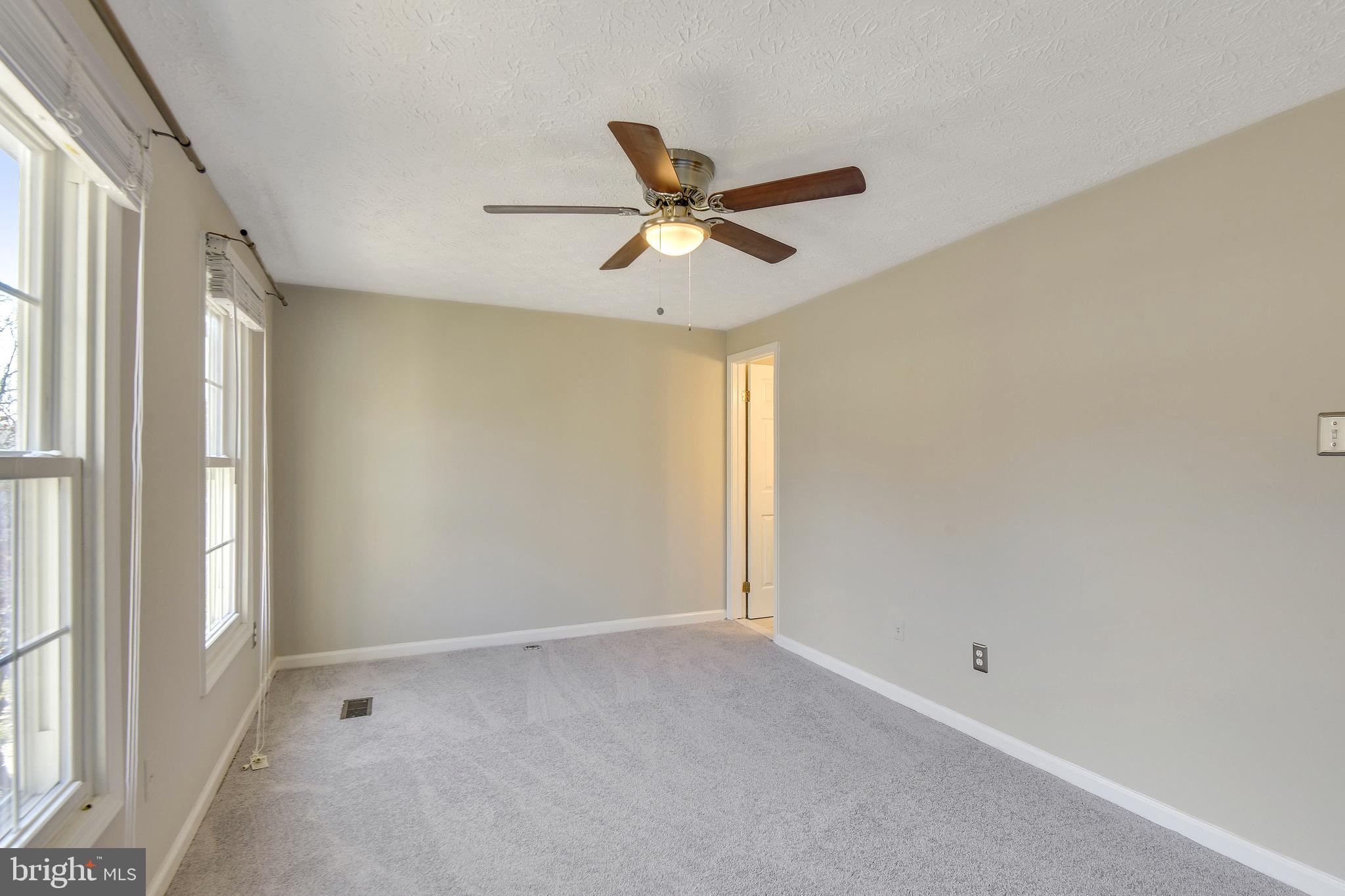 1531 Poplar Grove Drive Reston, VA 20194 - Photo 25 of 36 Master Bedroom with En Suite Bath