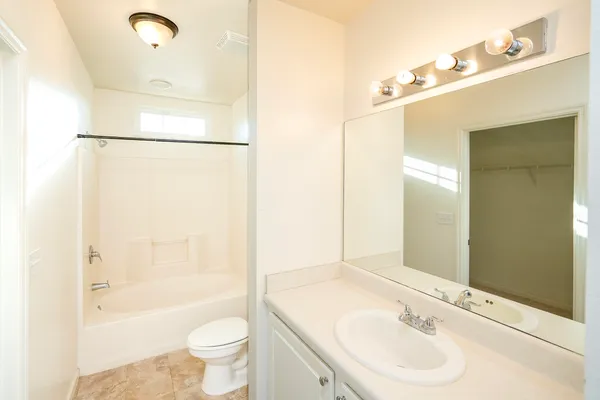 $1,999 | 4020 Grande Vista Boulevard, Unit 110, St. Augustine, FL 32084