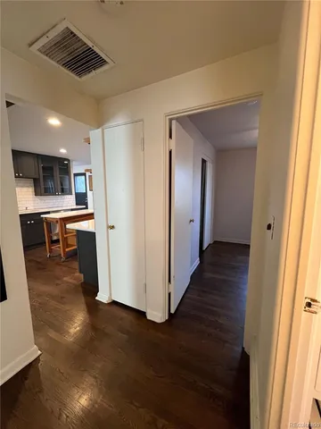 $1,975 | 2086 South Pearl Street, Denver, CO 80210