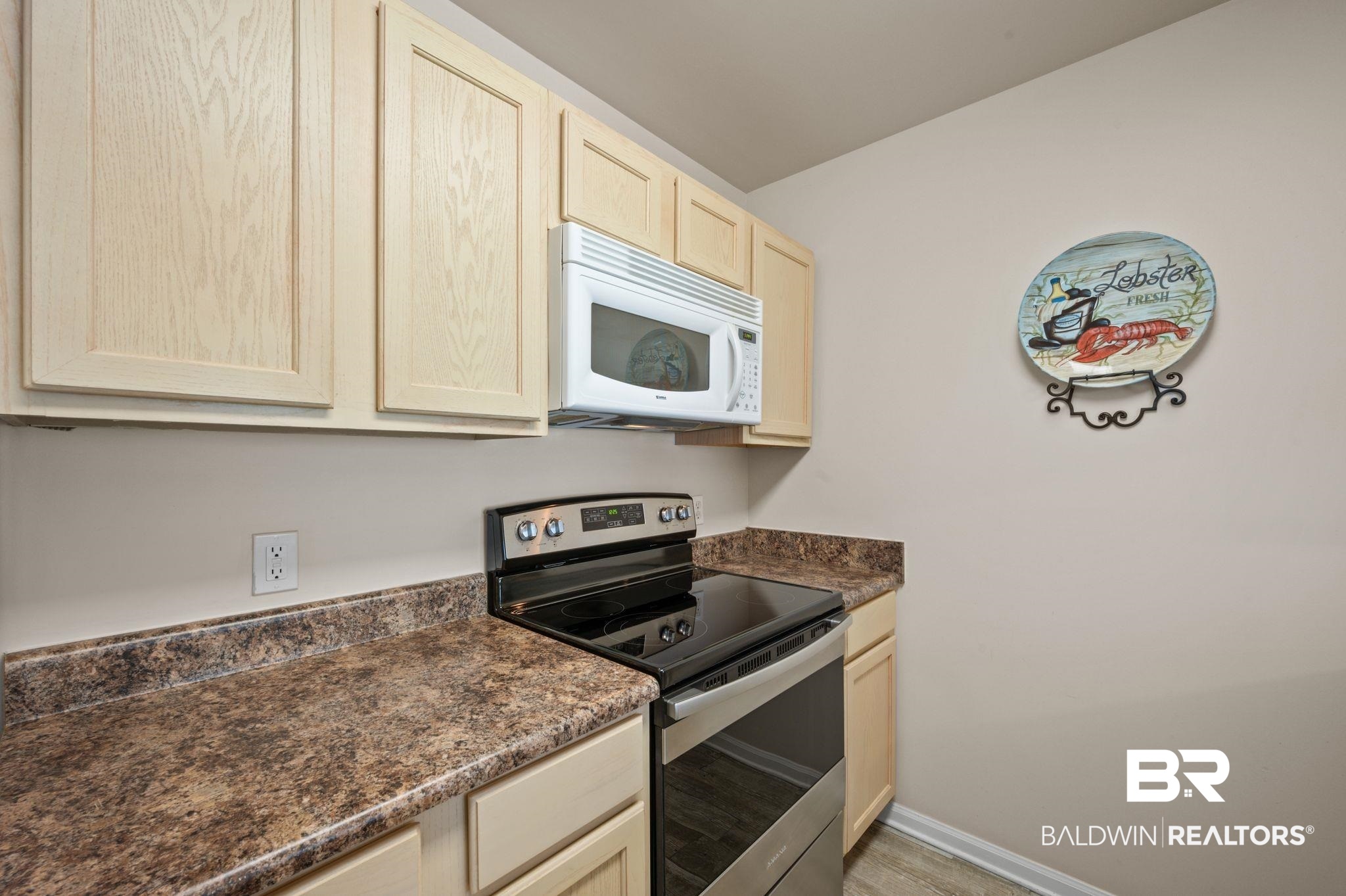 1517 Regency Road, Unit 126 Gulf Shores, AL 36542 - Photo 27 of 56 Gallery Image 27