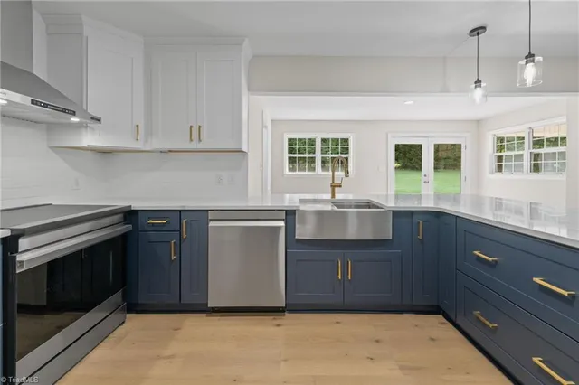 $665,000 | 1412 Youngs Mill Road, Greensboro, NC 27406