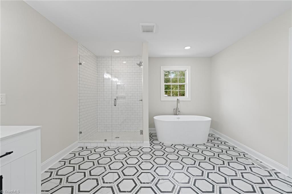 1412 Youngs Mill Road Greensboro, NC 27406 - Photo 30 of 50