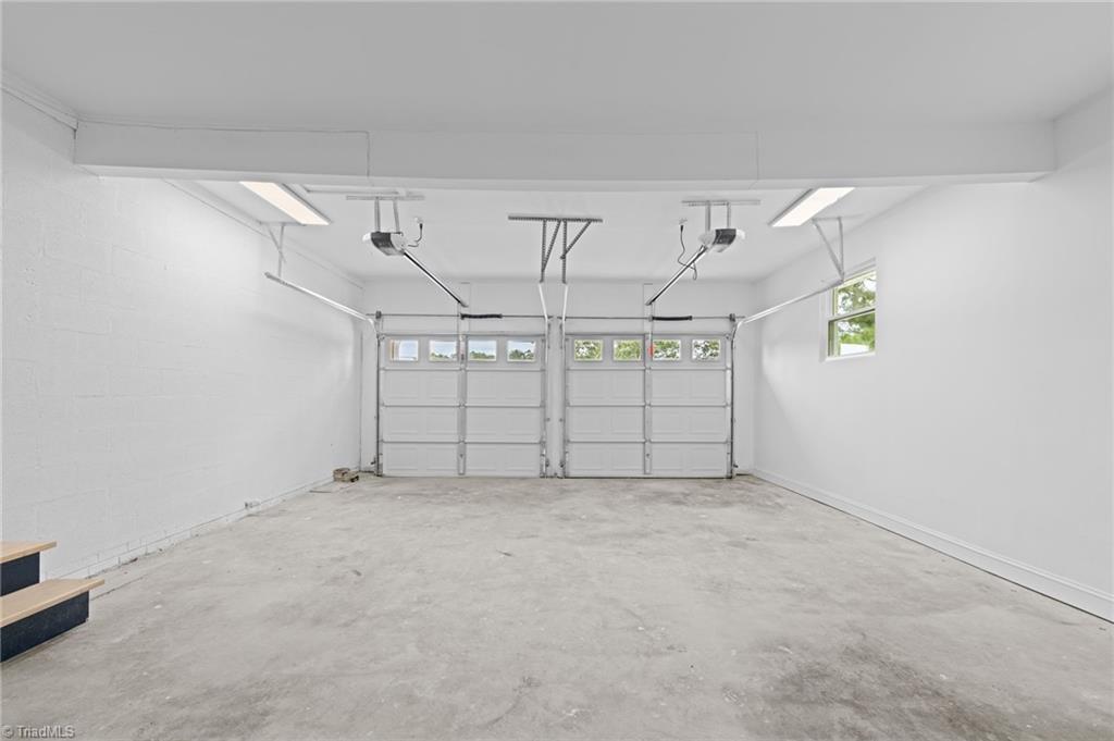 1412 Youngs Mill Road Greensboro, NC 27406 - Photo 40 of 50