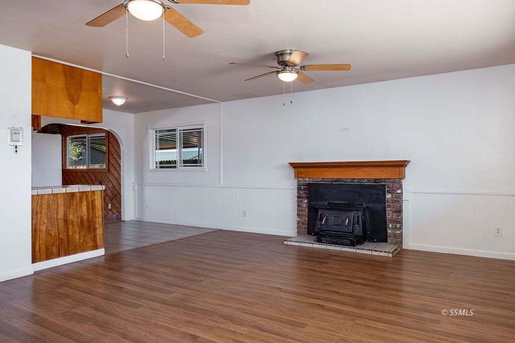 1200 West Benson Avenue Ridgecrest, CA 93555 - Photo 8 of 40 Gallery Image 8