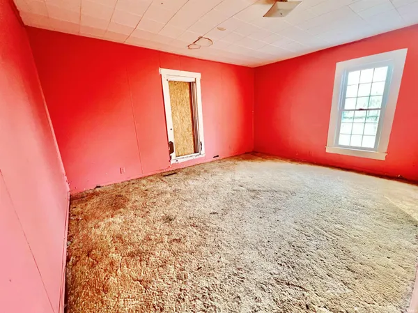 $49,900 | 10170 West 565 South, Owensville, IN 47665