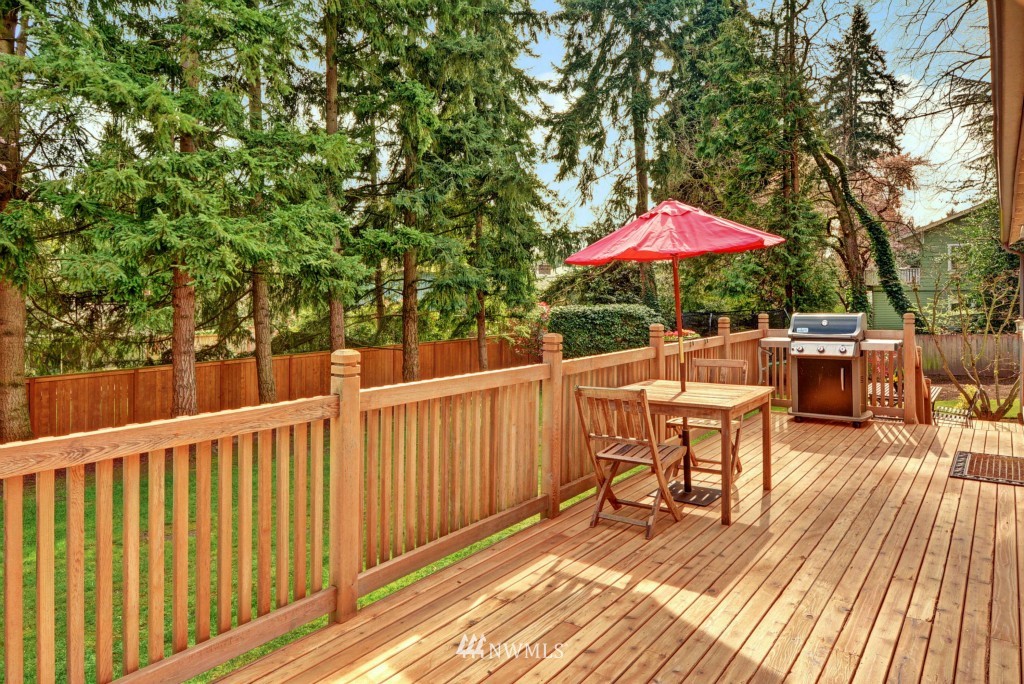 2240 Evergreen Point Road Medina, WA 98039 - Photo 18 of 20