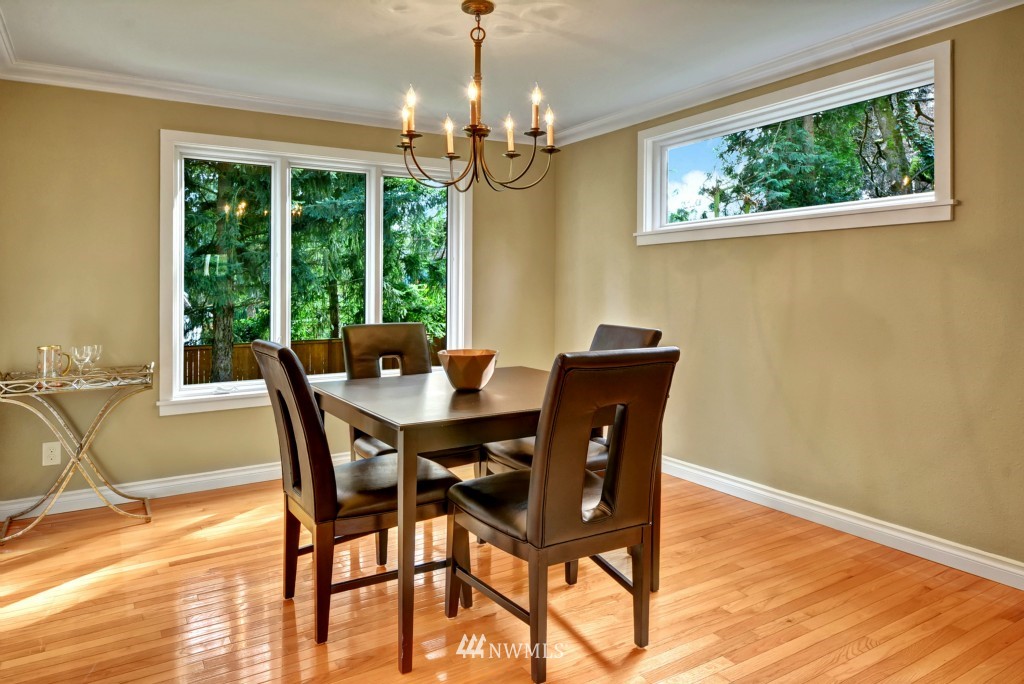 2240 Evergreen Point Road Medina, WA 98039 - Photo 4 of 20