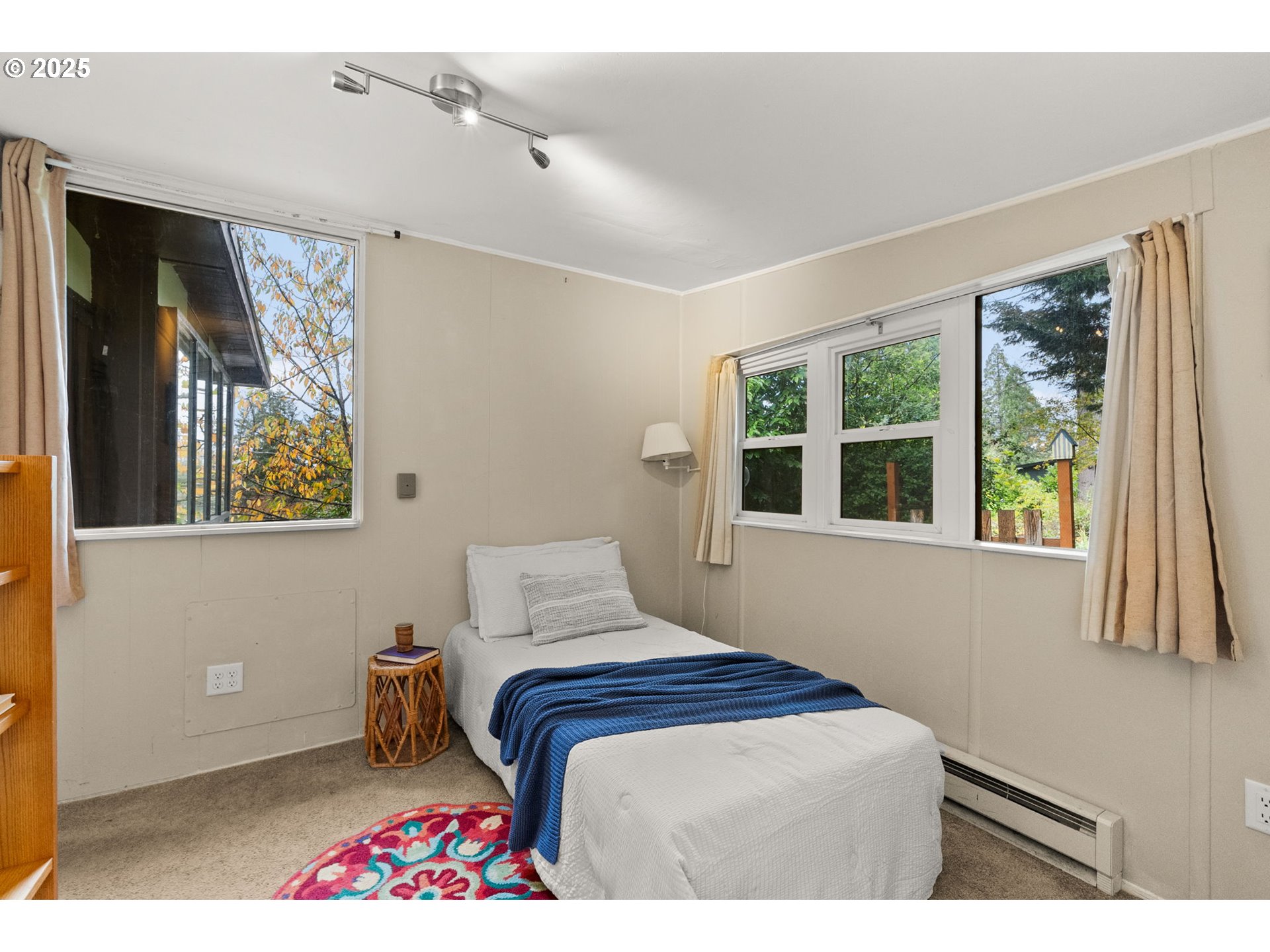 1933 East 28th Avenue Eugene, OR 97403 - Photo 17 of 35