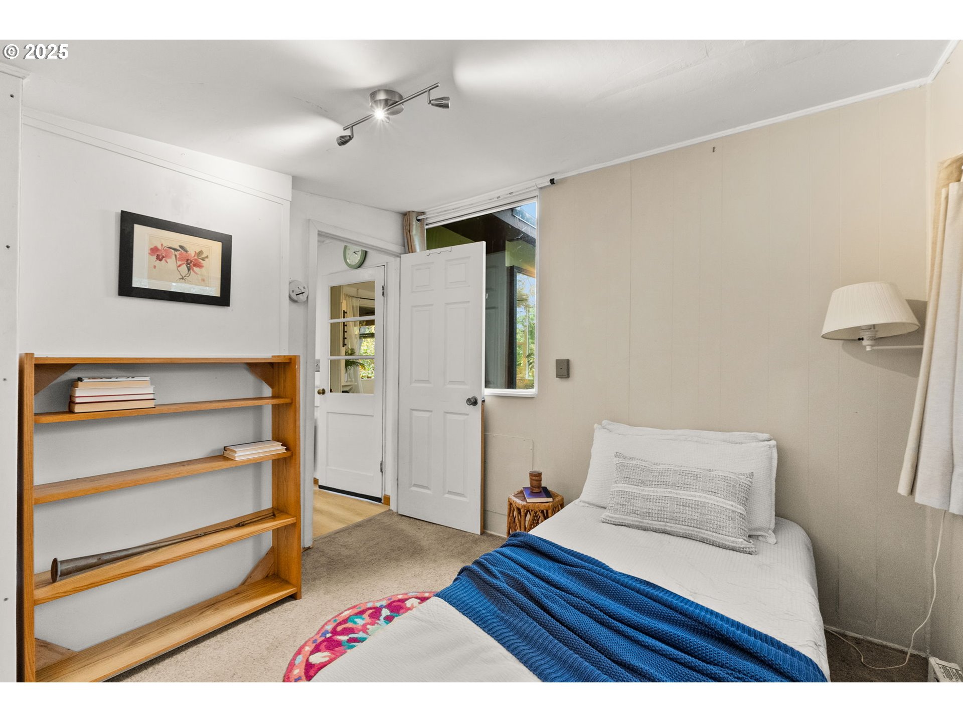 1933 East 28th Avenue Eugene, OR 97403 - Photo 18 of 35