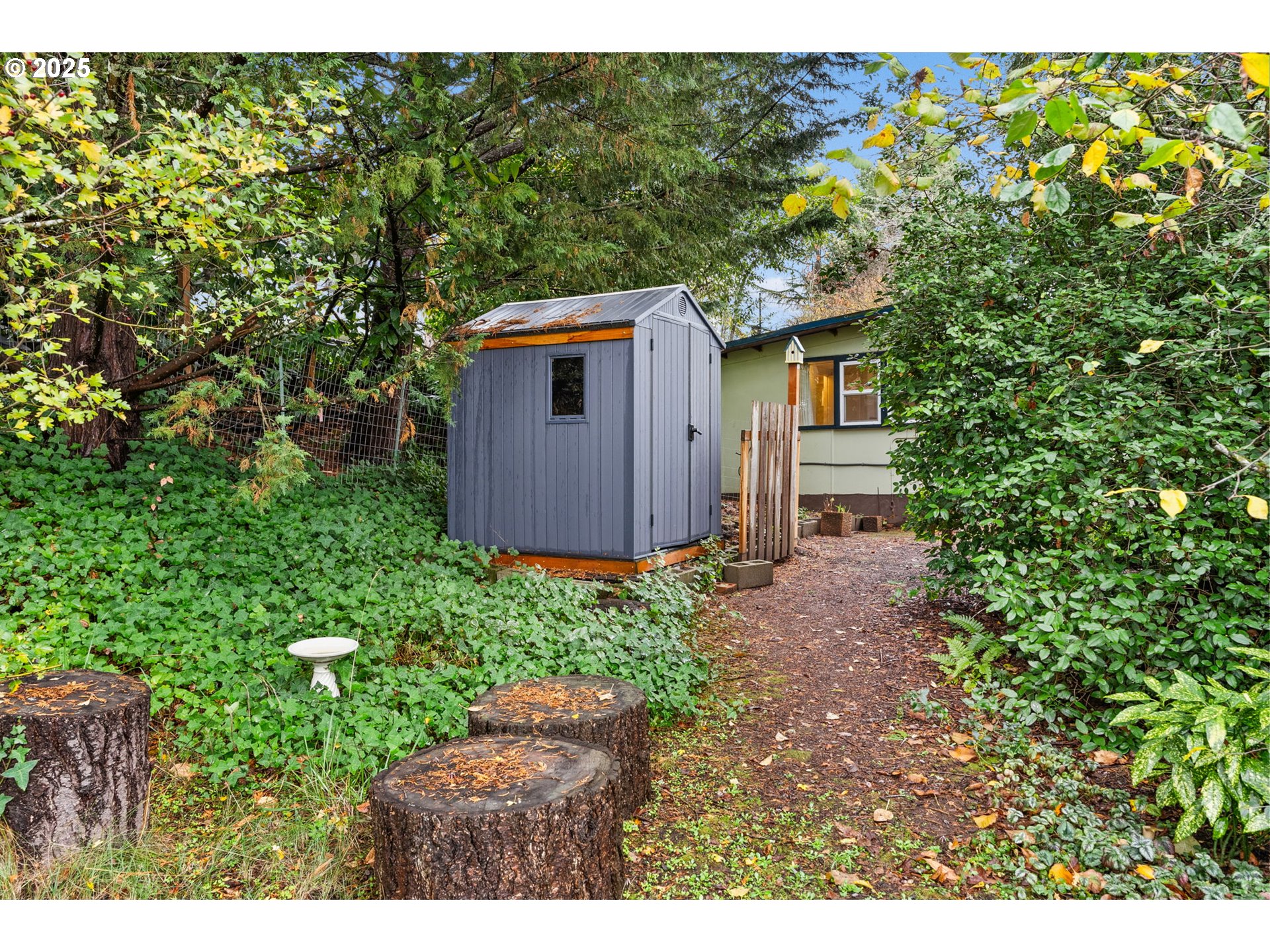 1933 East 28th Avenue Eugene, OR 97403 - Photo 25 of 35