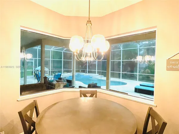 $795,000 | 330 Glen Club Drive, DeBary, FL 32713