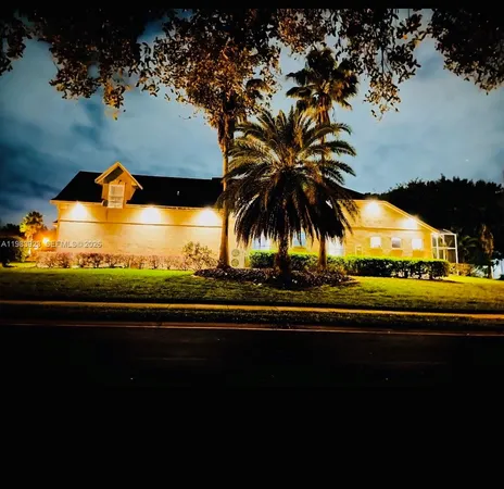 $795,000 | 330 Glen Club Drive, DeBary, FL 32713