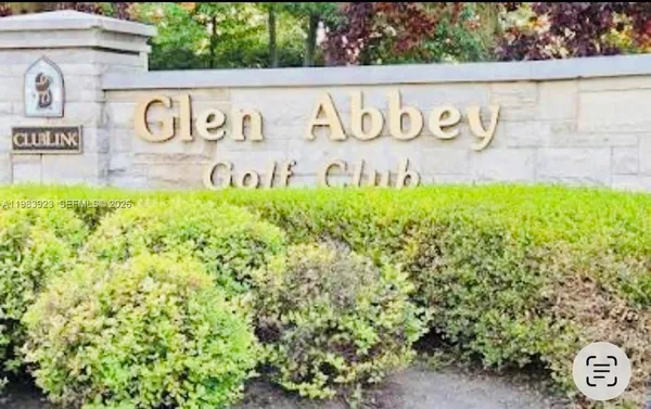 $795,000 | 330 Glen Club Drive, DeBary, FL 32713