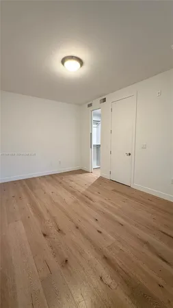 $2,950 | 2031 Meridian Avenue, Unit 5, Miami Beach, FL 33139