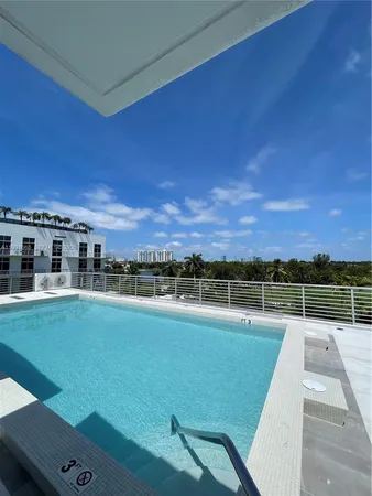 $2,950 | 2031 Meridian Avenue, Unit 5, Miami Beach, FL 33139