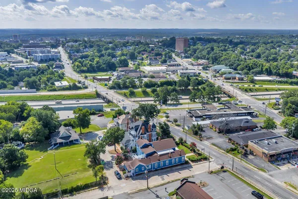 an aerial view of multiple house
