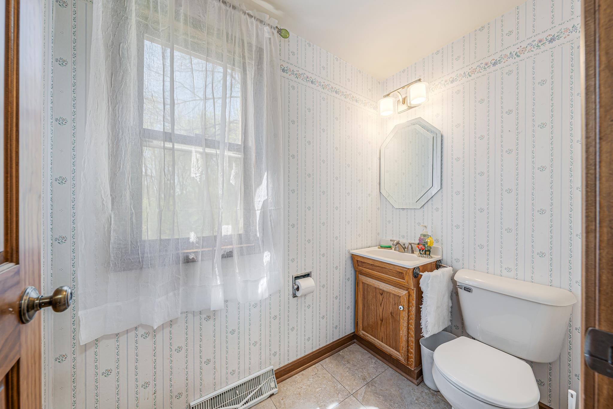 3258 Peterson Road Green Bay, WI 54311 - Photo 19 of 34