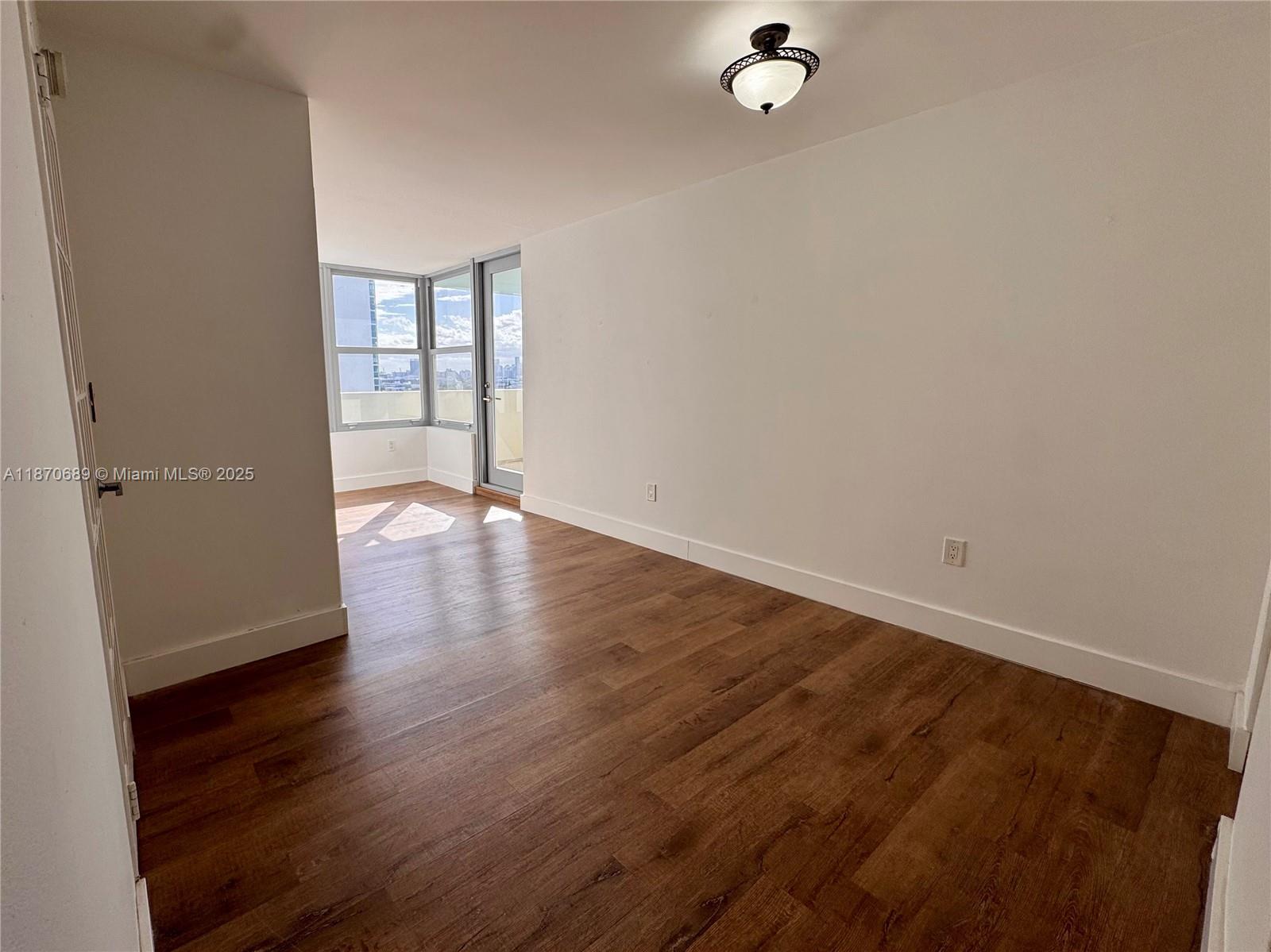 2899 Collins Avenue, Unit 1526 Miami Beach, FL 33140 - Photo 2 of 30