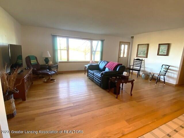 3404 South Lowell Road St. Johns, MI 48879 - Photo 7 of 76 IMG_4893 (002)