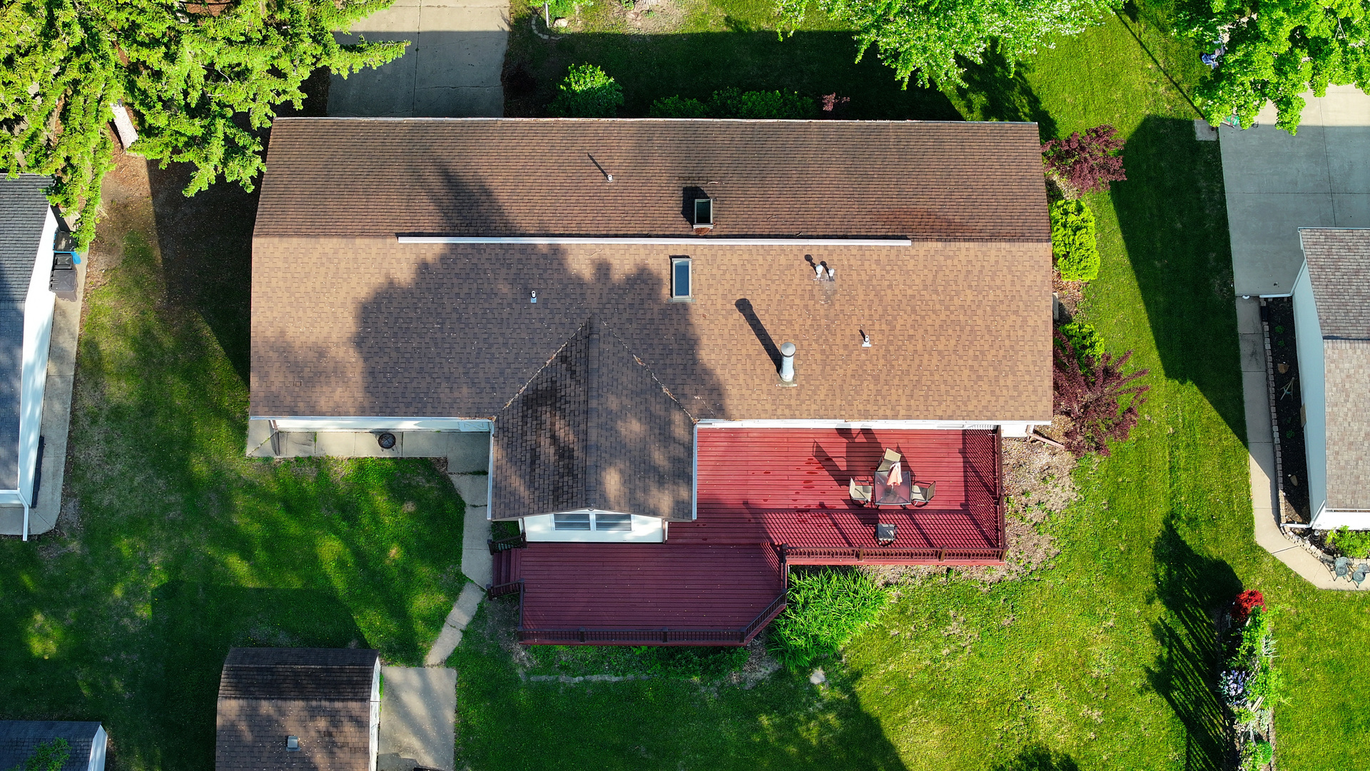 12892 Lawrence Road Sterling, IL 61081 - Photo 29 of 29 an aerial view of a house with a yard