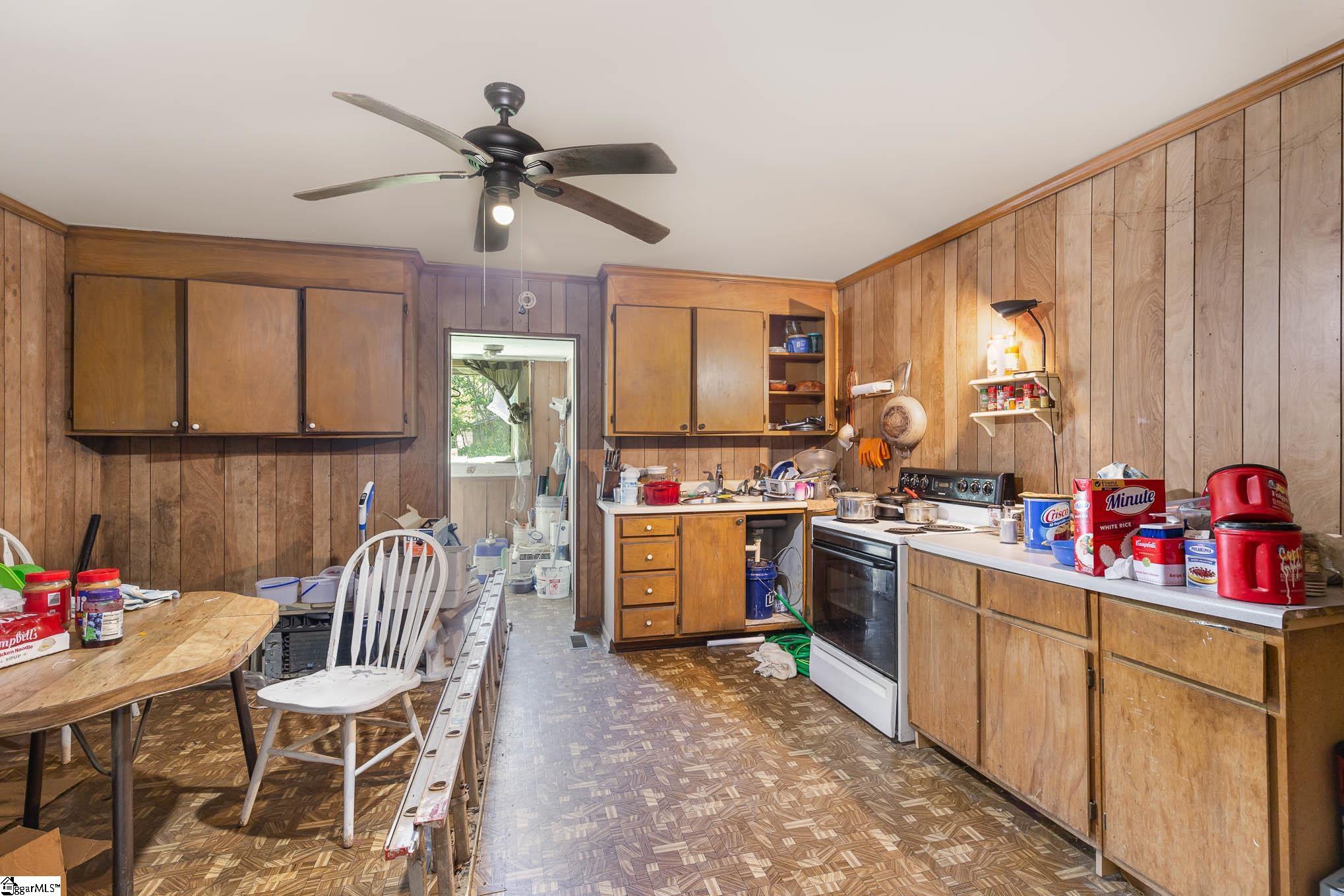 210 D Street Anderson, SC 29625 - Photo 6 of 16 Gallery Image 6
