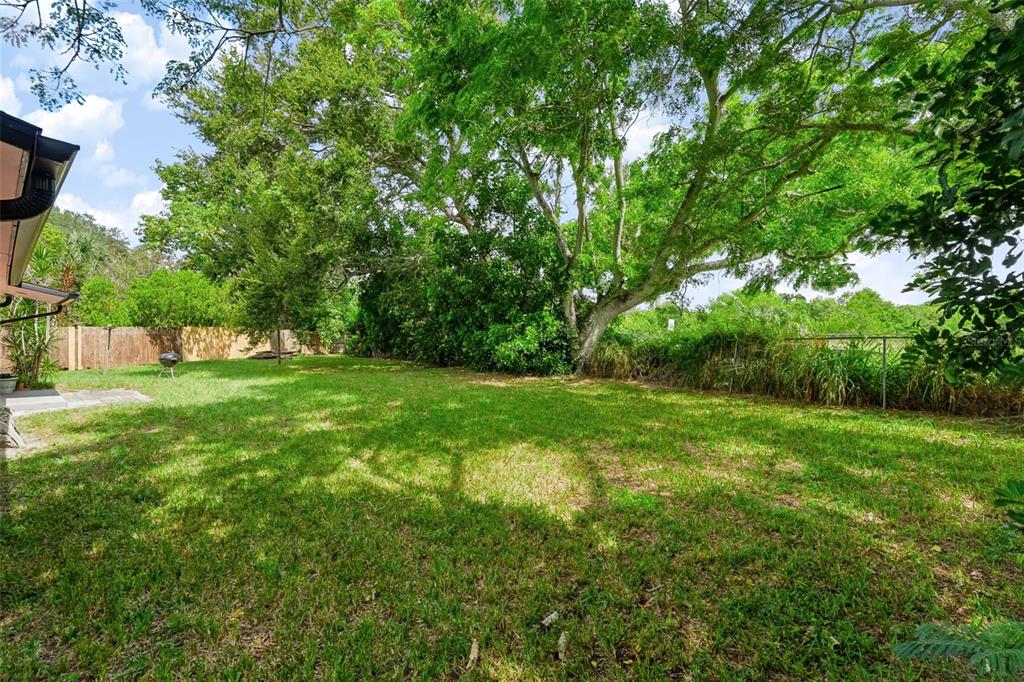 2223 Fulton Way Southwest Largo, FL 33774 - Photo 26 of 33 Gallery Image 26