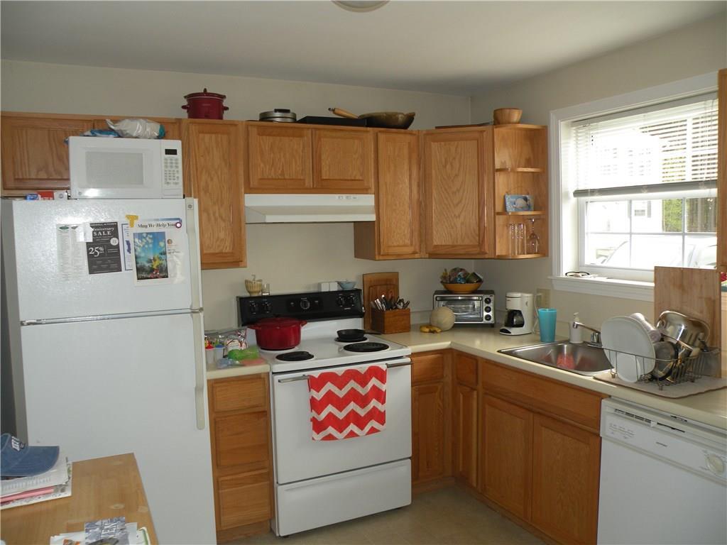 240 Barnstable Road, Unit 33 South Portland, ME 04106 - Photo 6 of 18 Photo
