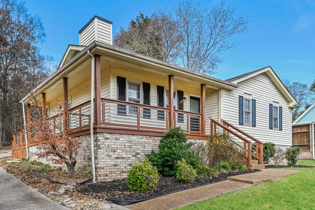 $1,975 | 2004 Sanford Drive, Mount Juliet, TN 37122