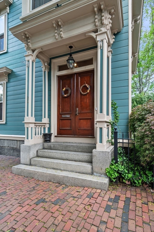 20 Winter Street Salem, MA 01970 - Photo 3 of 40