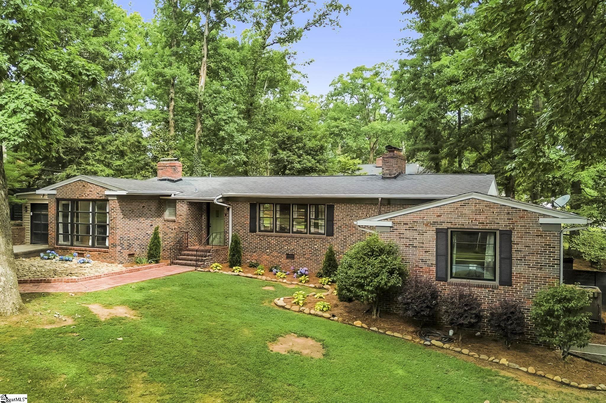 211 Grace Avenue Easley, SC 29640 - Photo 13 of 40