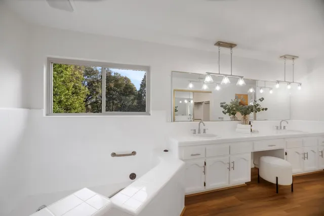 a view of an empty walk in closet