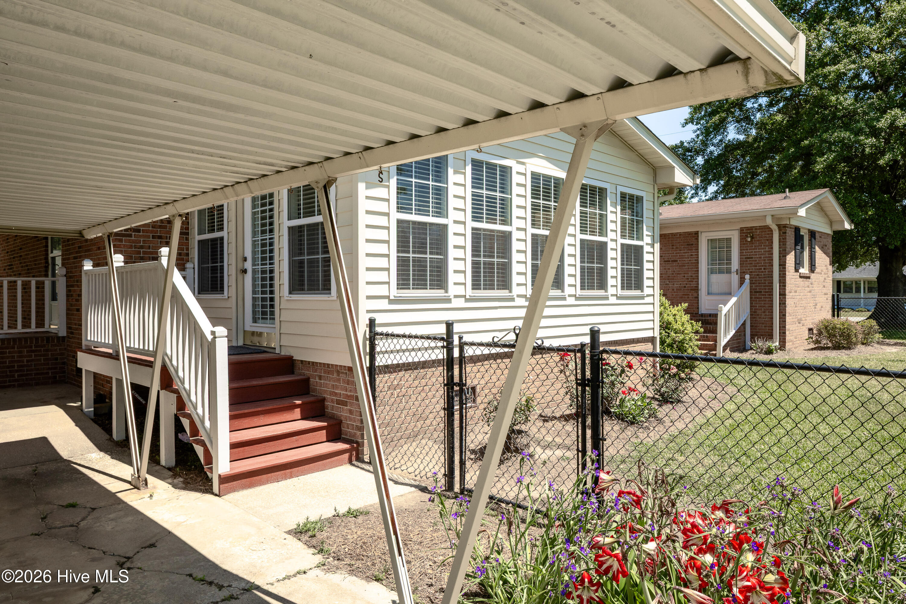 402 Willow Road Clinton, NC 28328 - Photo 25 of 31 402 Willow St12